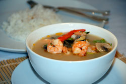 thai tom yam soup